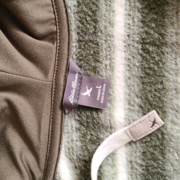 Eddie Bauer hoodie - Picture 2 of 3